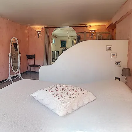 Stellaris Apartment *